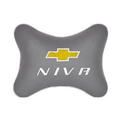 Подушка на подголовник экокожа L.Grey c логотипом автомобиля CHEVROLET Niva